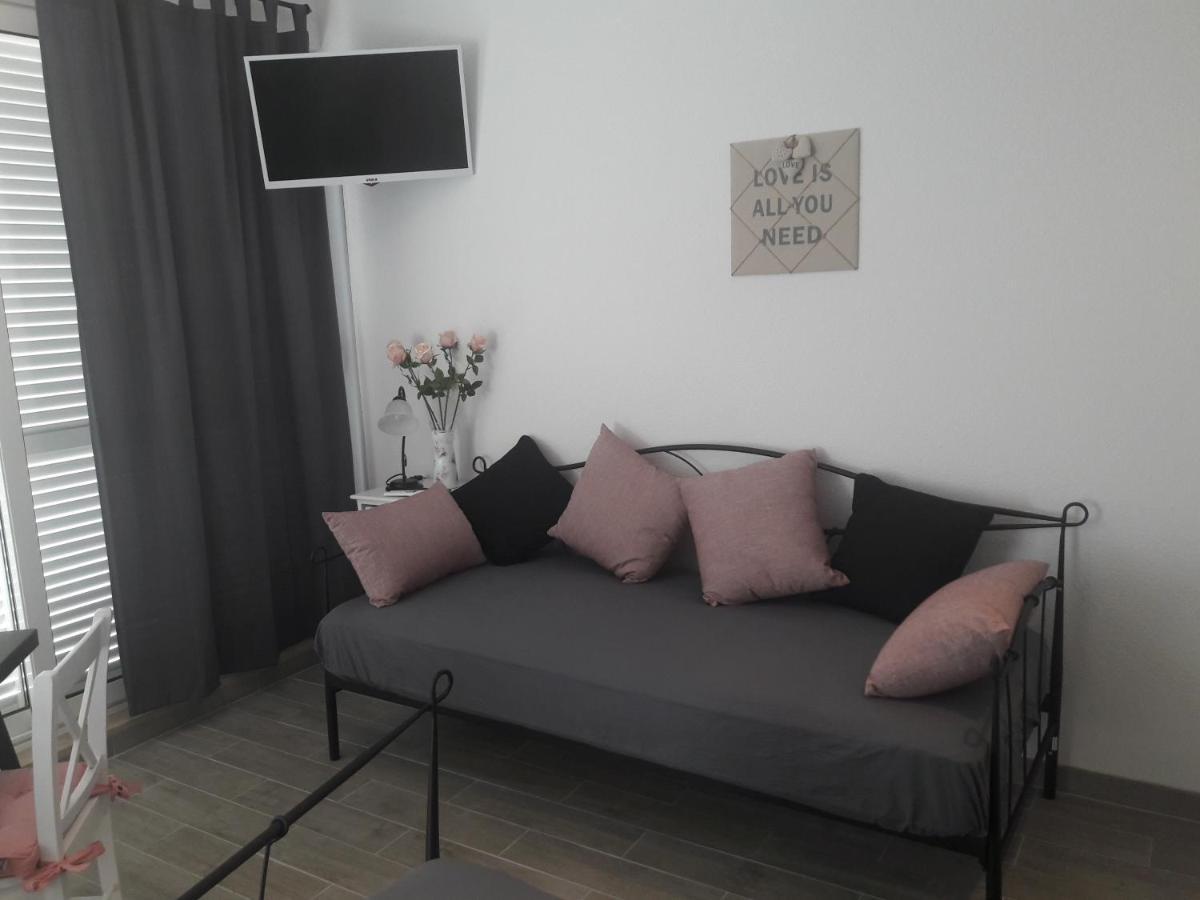 Apartament Nessa & Meli Makarska Zewnętrze zdjęcie