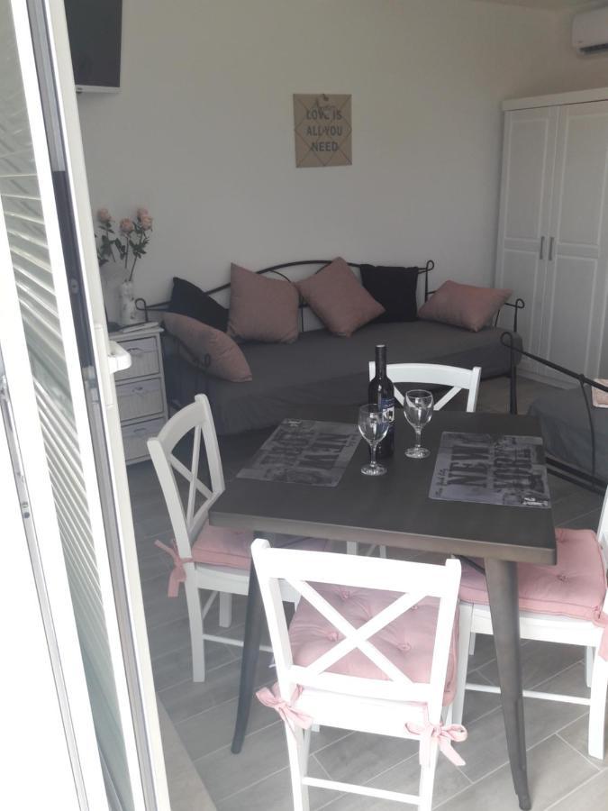 Apartament Nessa & Meli Makarska Zewnętrze zdjęcie