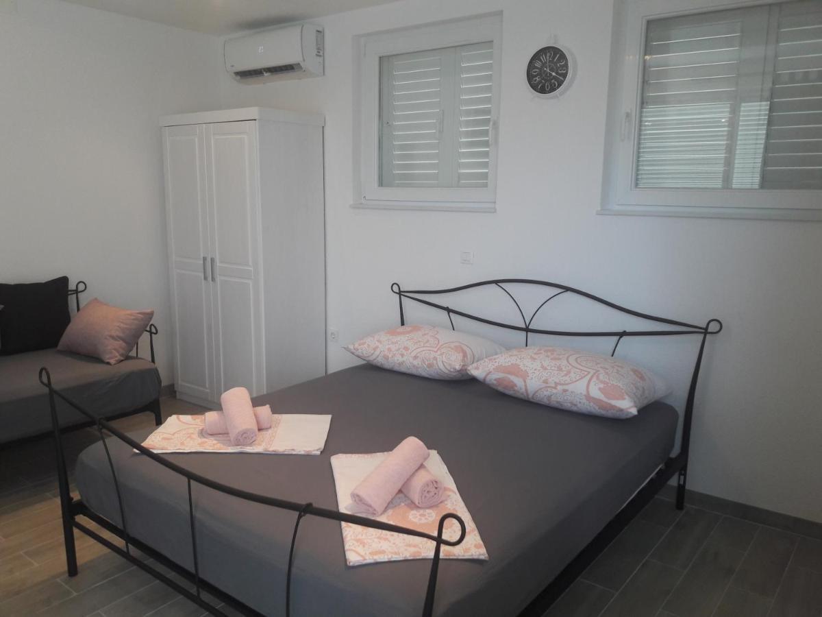 Apartament Nessa & Meli Makarska Zewnętrze zdjęcie